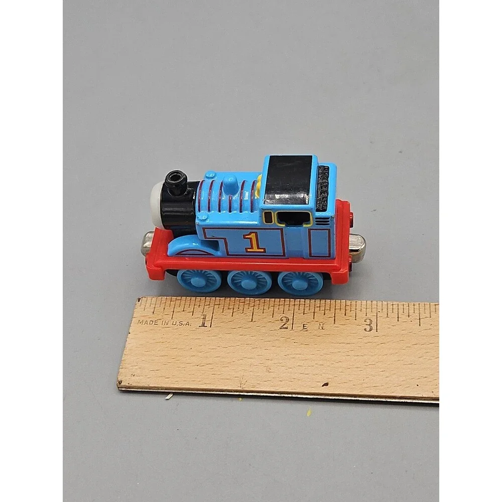 Thomas & Friends Thomas 2002 Take N Play Along Train Tank Engine Diecast Metal
